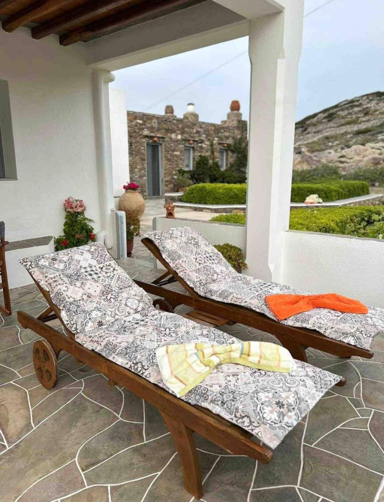 Ferienwohnung Diavrouxas House In Sifnos Cherronisos  Exterior foto